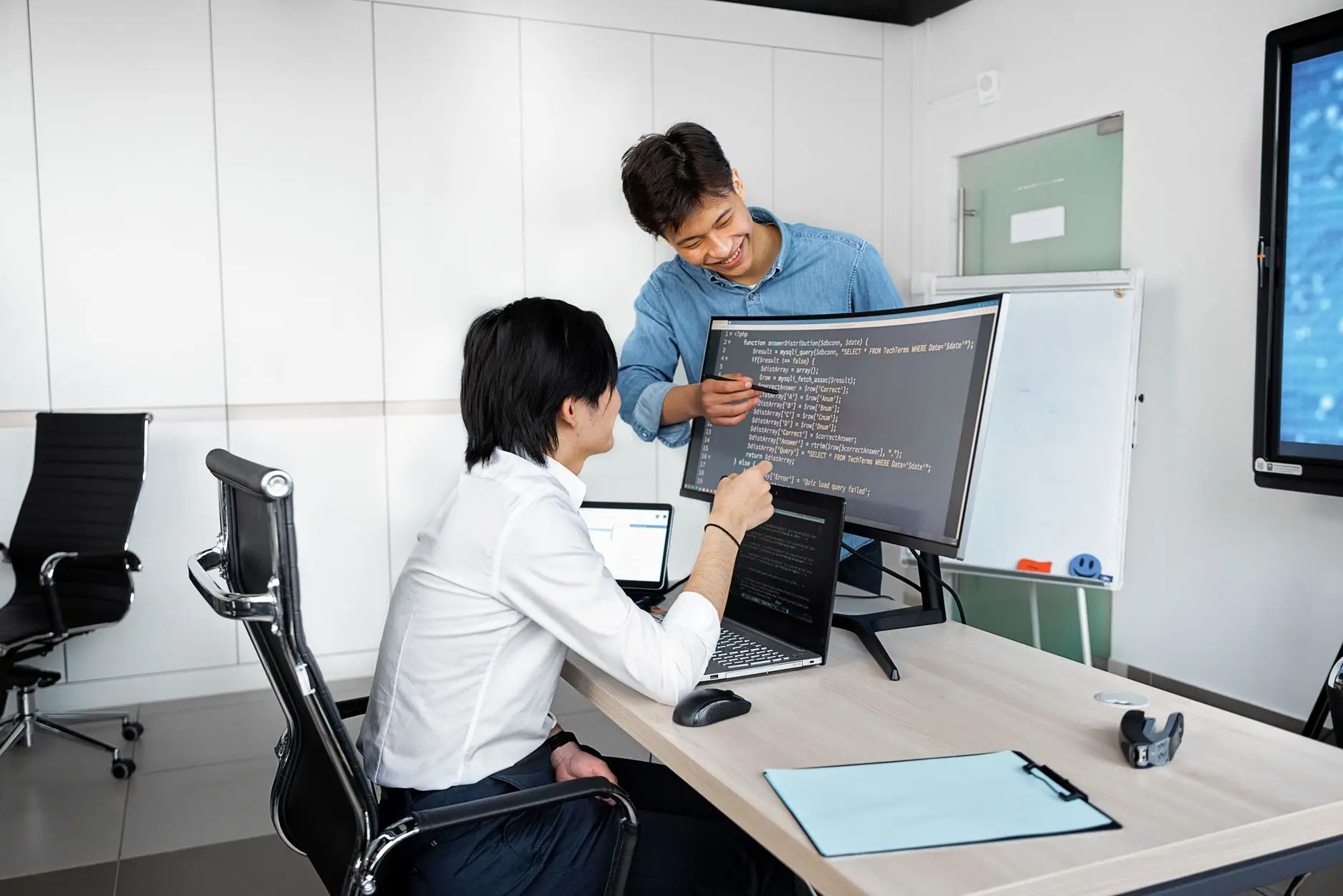 兰州鲤轩科技:企业数字化转型中软件定制开发的关键环节解析正文配图 1